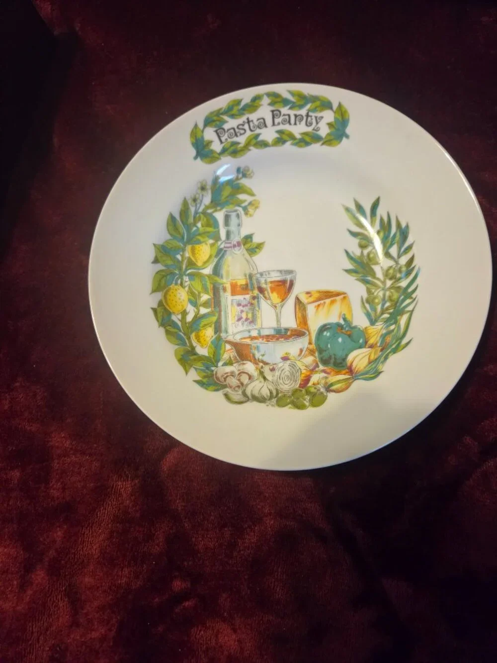 VINTAGE CERAMIC PASTA PARTY BOWL ILLUSTATIONS OF ITALIAN FOOD AND WINE